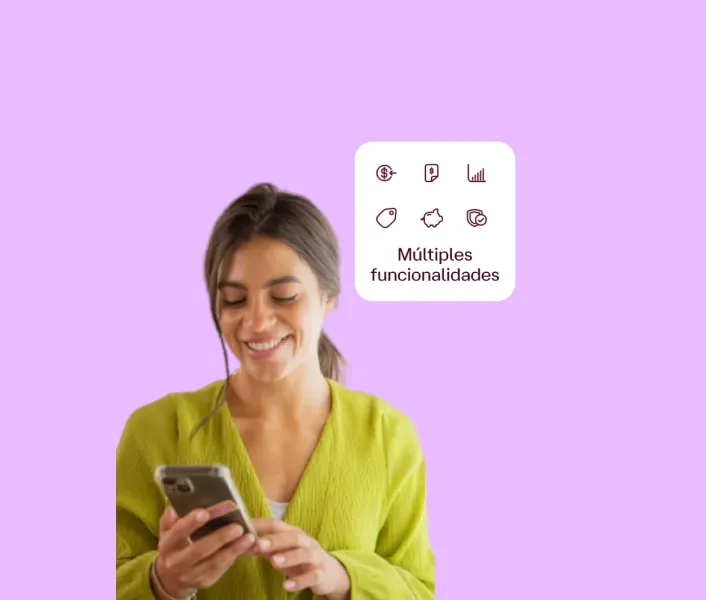 Persona utilizando un teléfono móvil junto al mensaje “Múltiples funcionalidades”, representando las herramientas de ahorro, inversiones, pagos y gestión financiera disponibles en Banamex Móvil.