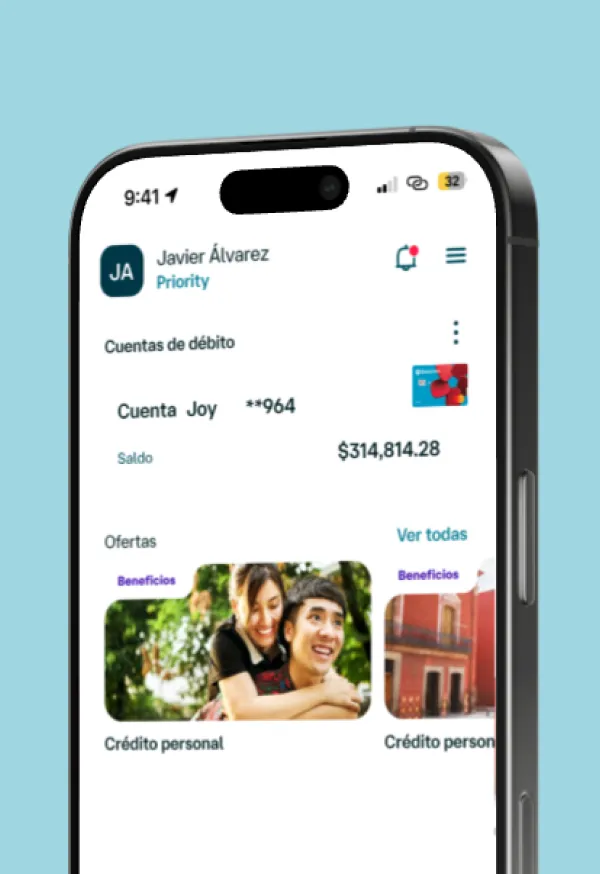 Pantalla principal de la app Banamex mostrando saldo disponible, cuenta de débito, ofertas personalizadas y acceso a productos financieros.