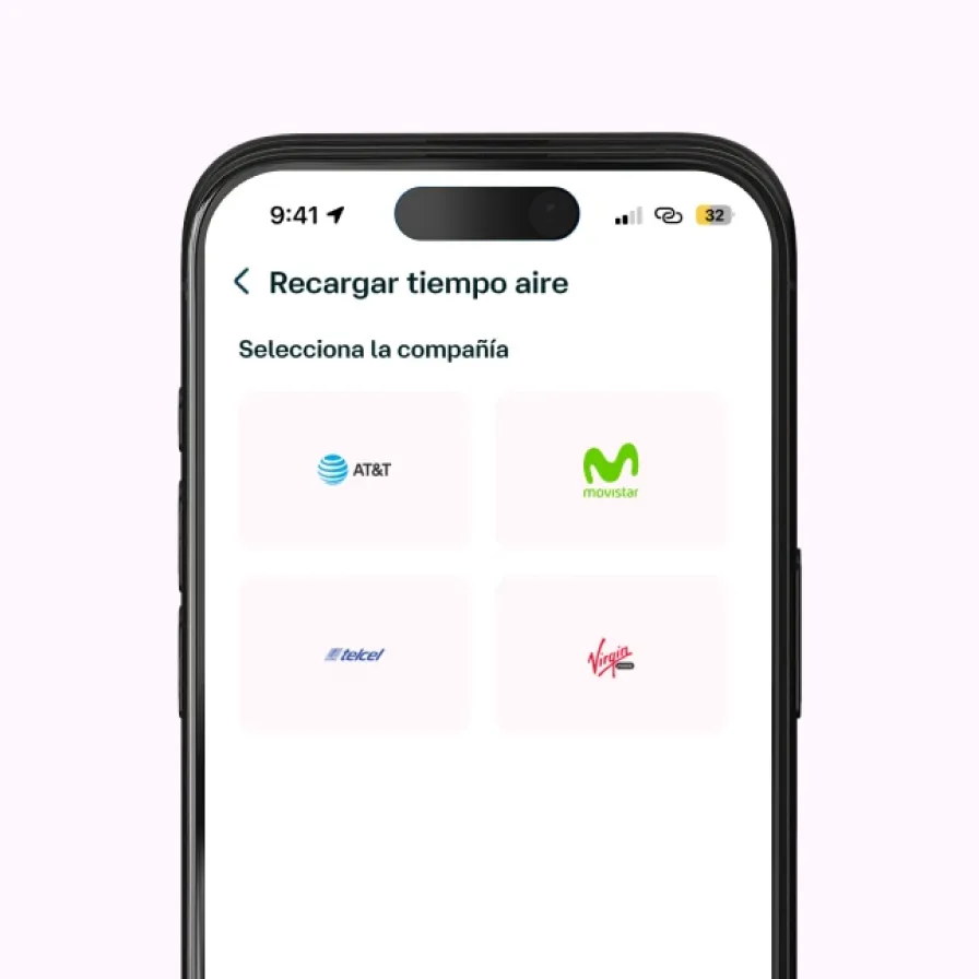 Pantalla de un celular mostrando las compañías para recargar tiempo aire.