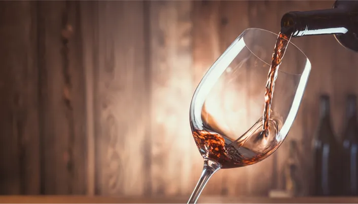 Vinos y licores disponibles después de las 14 h en Salones Beyond Banamex.