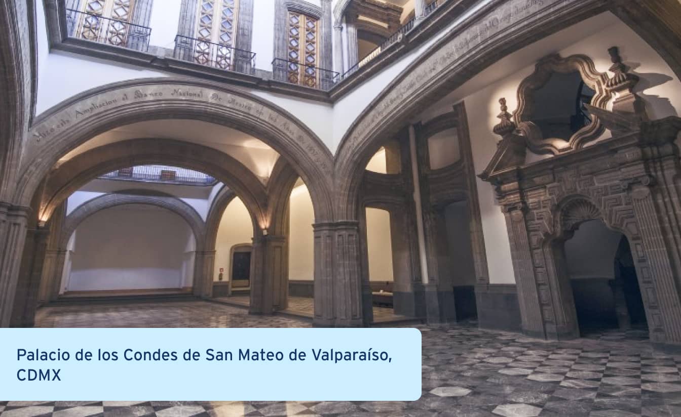 Personas caminando